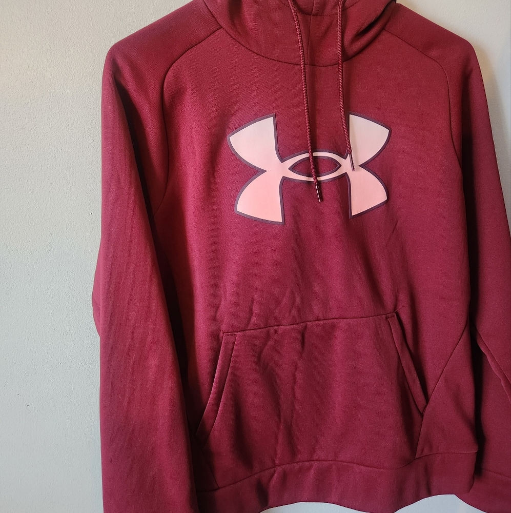 Brand new with it tags 2 Under Armour hoodies size small